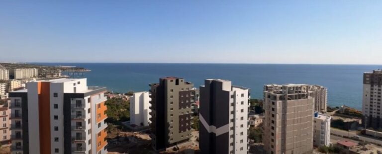 1+1 Wohnung im 9. Stock in Ayaş: Meerpanorama zwischen neuen Häusern, Mersin